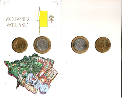 Ватикан набор из 2 монет (200 и 1000 лир) 2001 в красочной упаковке KM 335 и 337 UNC 3-5-3-35