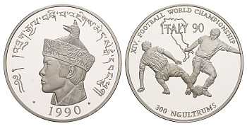 Бутан 300 нгултрумов 1990 Чемпионат мира по футболу 1990 KM 61 серебро PROOF 1079-9-51