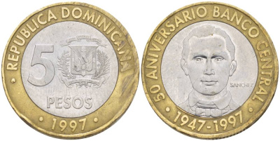 Доминиканская республика 5 песо 1997 50 лет центральному банку KM 88 биметалл 4551-735