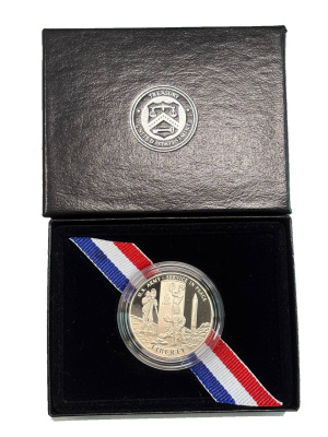 США 1/2 доллара 2011 D, Армия США, в оригинальной упаковке, с сертификатом KM 506 медь плакированная медно-никель PROOF 8-2-05-08