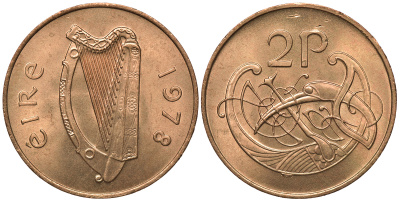 ИРЛАНДИЯ 2 ПЕНСА 1978 ВИНЬЕТКА В ВИДЕ СТИЛИЗОВАННОЙ ПТИЦЫ ИЗ ВТОРОЙ БИБЛИИ КАРЛА II ЛЫСОГО KM 21 бронза UNC 4391-1152