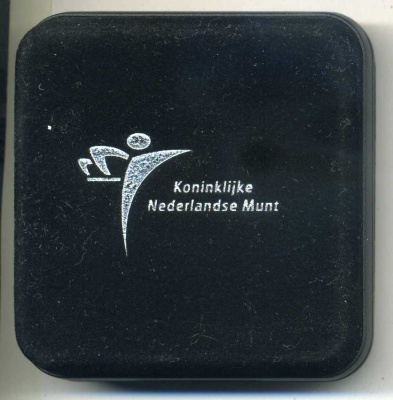 Нидерланды 10 евро 2002 свадьба а Виллема-Александра и Максимы, в оригинальной коробке, сертификат, вес 17,8 гр., проба 925 KM 243 серебро PROOFLIKE 00-00-00