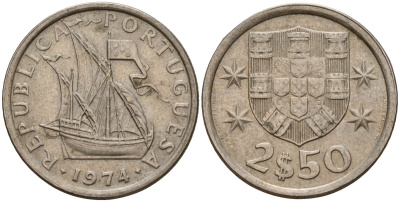 Португалия 2,5 эскудо 1974 парусник KM 590 медно-никель 4189-845