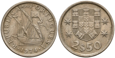 Португалия 2,5 эскудо 1974 парусник KM 590 медно-никель 4189-844