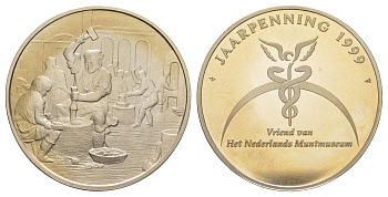 Нидерланды медаль "Музея монетного двора" 1999 медаль вручалась «Друзьям музея», пожертвовавшим музею минимальную сумму в предыдущем году, тираж 1.000 экземпляров, диаметр 38 мм, вес 22,5 гр медно-никель PROOF 3711-132