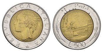 Италия 500 лир 1982 R, Квиринальский дворец в Риме KM 111 биметалл 4119-616