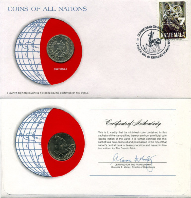 Гватемала 25 сентаво 1979 монета в конверте с маркой и спецгашением KM 278.1 медно-никель UNC 4294-31-1