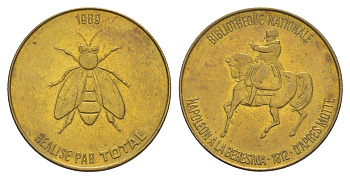 Франция жетон к 200-летию со дня рождения Наполеона-Бонапарта "Национальная библиотека Франции - Сражение на Березине" 1969 компания Total, диаметр 25,8 мм, вес 5 гр железо плакированная латунью aUNC 4654-553