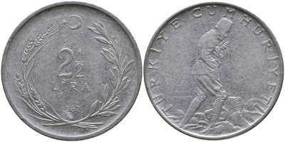 ТУРЦИЯ 2 1/2 ЛИРЫ 1962 KM 893.1 нержавеющая сталь 29-1034
