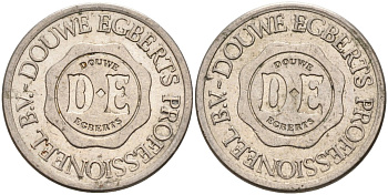 Нидерланды кофейный жетон DE, "DOUWE EGBERTS", диаметр 22 мм. белый металл 4577-1022