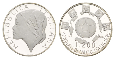Италия 200 лир 1989 Чемпионат мира по футболу 1990 KM 133 серебро PROOF 1083-3-64