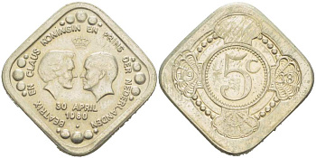 НИДЕРЛАНДЫ ЖЕТОН 1980 КОРОНАЦИЯ КОРОЛЕВЫ БЕАТРИКС 30 АПРЕЛЯ 1980, БЕАТРИКС И ПРИНЦ КЛАУС медно-никель 217-347