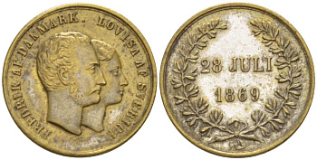 ШВЕЦИЯ ЖЕТОН 1869 НА СВАДЬБУ ПРИНЦА ФРЕДЕРИКА И МЭРИ ЭЛИЗАБЕТ ДОНАЛЬДСОН (28 ИЮЛЯ 1869), БЕЗ ПОДПИСИ МЕДАЛЬЕРАДИАМЕТР 21 ММ., ВЕС 3,38 ГР. серебро 272-1542