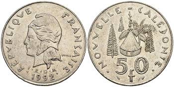Французская Новая Каледония 50 франков 1992 хижина среди сосен и пальм, (IEOM) KM 13, Schoen 15, Lec 121 никель 4123-222
