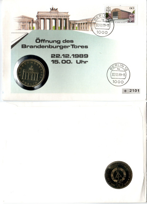 ГДР 20 марок 1990 Бранденбургские Ворота в Берлине, в конверте первого дня гашения от 1989 KM 139 медь цинк никель UNC 9000-15