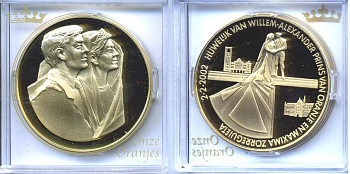 Нидерланды медаль 2002 свадьба Вильяма-Александра и принцессы Максимы  медно-никель PROOF 5-3-1-85