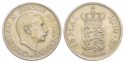 Дания 2 кроны 1937 25 лет правлению KM 830 серебро UNC 413-3015