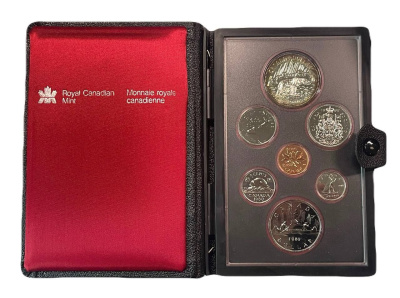 Канада набор из 7 монет (1, 5, 10, 25 и 50 центов; 1 доллар) 1980 100 лет Арктическим территориям, в оригинальной упаковке, с сертификатом подлинности KM 127, 60.2, 77, 74, 75.3, 120.1 и 128 BU 7-3-1-19