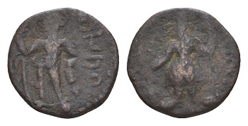 Кушанское Царство драхма 127-150 Канишка I, царь у алтаря / бог Митра Mitch AC 3185 бронза 1515-1832