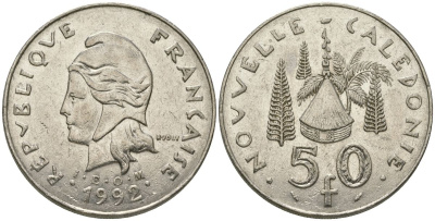 Французская Новая Каледония 50 франков 1992 хижина среди сосен и пальм, (IEOM) KM 13, Schoen 15, Lec 121 никель 111-532
