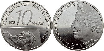 Нидерланды 10 гульденов 1995 300 лет со дня смерти Хьюго Грута, королева Беатрикс KM 220 серебро 1524-941