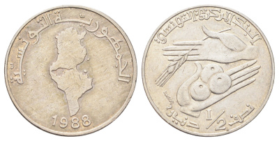 Тунис 1/2 динара 1988 KM 318 медно-никель 4699-1054