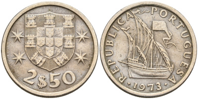 Португалия 2,5 эскудо 1973 парусник KM 590 медно-никель    4160-1214
