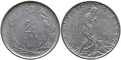 ТУРЦИЯ 2 1/2 ЛИРЫ 1968 KM 893.1 нержавеющая сталь 29-612