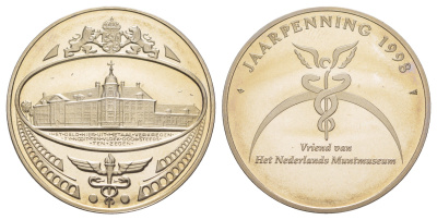 Нидерланды медаль "Музея монетного двора" 1998 медаль вручалась «Друзьям музея», пожертвовавшим музею минимальную сумму в предыдущем году, тираж 1.000 экземпляров, диаметр 38 мм, вес 22,5 гр медно-никель PROOF 3711-131