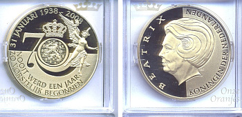 НИДЕРЛАНДЫ МЕДАЛЬ ND 70 ЛЕТ КОРОЛЕВЕ НИДЕРЛАНДОВ БЕАТРИКС 2008 ГОД бронза, позолота PROOF 5-3-1-76