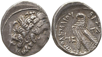 Государство Птолемеев тетрадрахма 101-100 гг. до н.э. Птолемей X Александр, голова Птолемея I Сотера, основателя династии / орел, греческая легенда "ЦАРЯ ПТОЛЕМЕЯ", город Пафос, 13,28 гр Svoronos 1676 серебро 1073-8-72