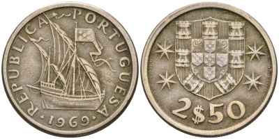 Португалия 2,5 эскудо 1965 парусник KM 590 медно-никель    4152-1112