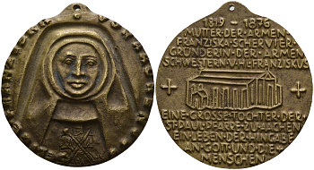 ГЕРМАНИЯ МЕДАЛЬ 1876 (1819-1876) НА СМЕРТЬ СЕСТРЫ ФРАНЧЕСКИ, МАТЕРИ НАСТОЯТЕЛЬНИЦЫ АРМЯНСКОЙ ЦЕРКВИ ГОРОД ААХЕН, ДИАМЕТР 55 ММ. ВЕС 67,1 ГР. бронза 1097-2-13