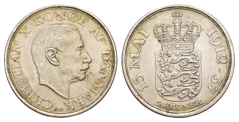 Дания 2 кроны 1937 25 лет правлению KM 830 серебро UNC 413-3041