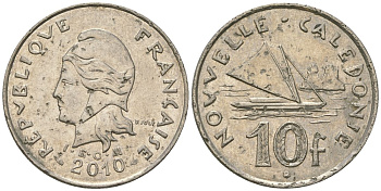 Французская Новая Каледония 10 франков 2010 рыбачья парусная лодка, (IEOM) KM 11a, Schoen 13a, Lec 99k медно-никель 63-242