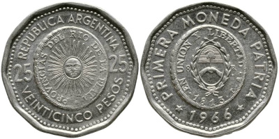 Аргентина 25 песо 1965 первая монета отчеканенная в Аргентине в 1813 году KM 61 сталь плакированная никелем 4525-1011