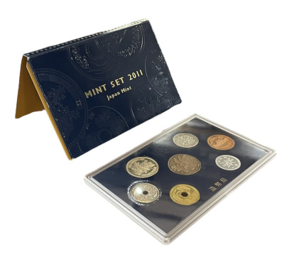 Япония набор из 6 монет + жетон 2011 официальный набор в пластиковой упаковке, жетон год кролика KM MS 284 6-5-1-39