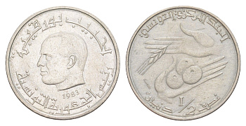Тунис 1/2 динара 1983 KM 303 медно-никель UNC 4654-521