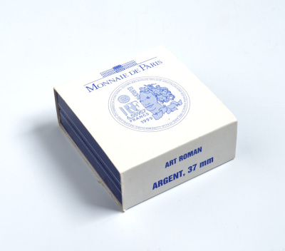 Франция 1 евро = 6,55957 франков 2000 романский стиль в архитектуре Средневековья (X-XII века) в коробке с сертификатом KM 1245 серебро PROOF 4-3-3-09