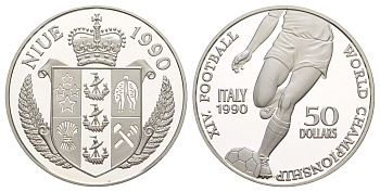 Ниуэ 50 долларов 1990 Чемпионат мира по футболу 1990, Футболист KM 47 серебро PROOF 11-078-24