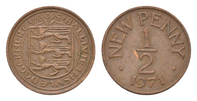Гернси 1/2 пенни 1971 Елизавета II (1952-2022), герб, год-тип KM 20 бронза 4690-233