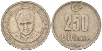 Турция 250000 лир 2002 Мустафа Кемаль Ататюрк KM 1137 медь цинк никель 4582-1227