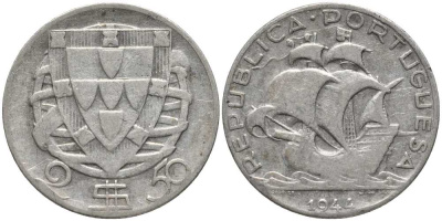 Португалия 2,50 эскудо 1944 парусник КМ 580 серебро 202-357
