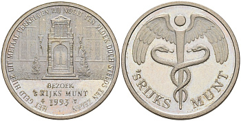 Нидерланды жетон монетного двора 1993 диаметр 26 мм. медно-никель UNC 190-925