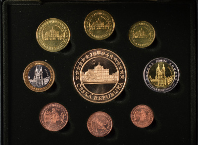 Чехия евронабор из 9 монет (с 5 евро) 2004 пробники, PROBA, в оригинальной коробке, с сертификатом    PROOF  4-3-4-05