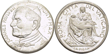 ВАТИКАН МЕДАЛЬ ND ПАПА ИОАНН ПАВЕЛ II, СКУЛЬПТУРА МИКЕЛАНДЖЕЛО LA PIETA, ДИАМЕТР 35 ММ. белый металл 650-1335