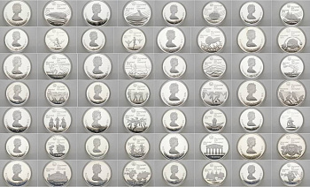 Канада набор из 28 монет по 5 и 10 долларов 1973-1976 XXI летние Олимпийские игры в Монреале 1976 года, в оригинальных коробках (7 коробок), с сертификатами, полный комплект серебро, KM OCP1-OCP7 серебро PROOF 3-4-5-1
