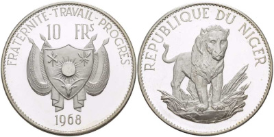 Нигер 10 франков 1968 лев, без черты над Е, в слове Republique KM 8.2 серебро PROOF 00-000-00
