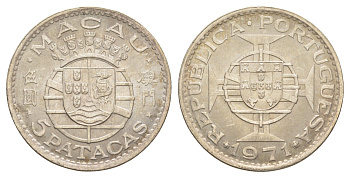 Макао 5 патак 1971 год-тип KM 5a серебро UNC 4127-515