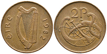 ИРЛАНДИЯ 2 ПЕНСА 1982 ВИНЬЕТКА В ВИДЕ СТИЛИЗОВАННОЙ ПТИЦЫ ИЗ ВТОРОЙ БИБЛИИ КАРЛА II ЛЫСОГО KM 21 бронза 59-2041